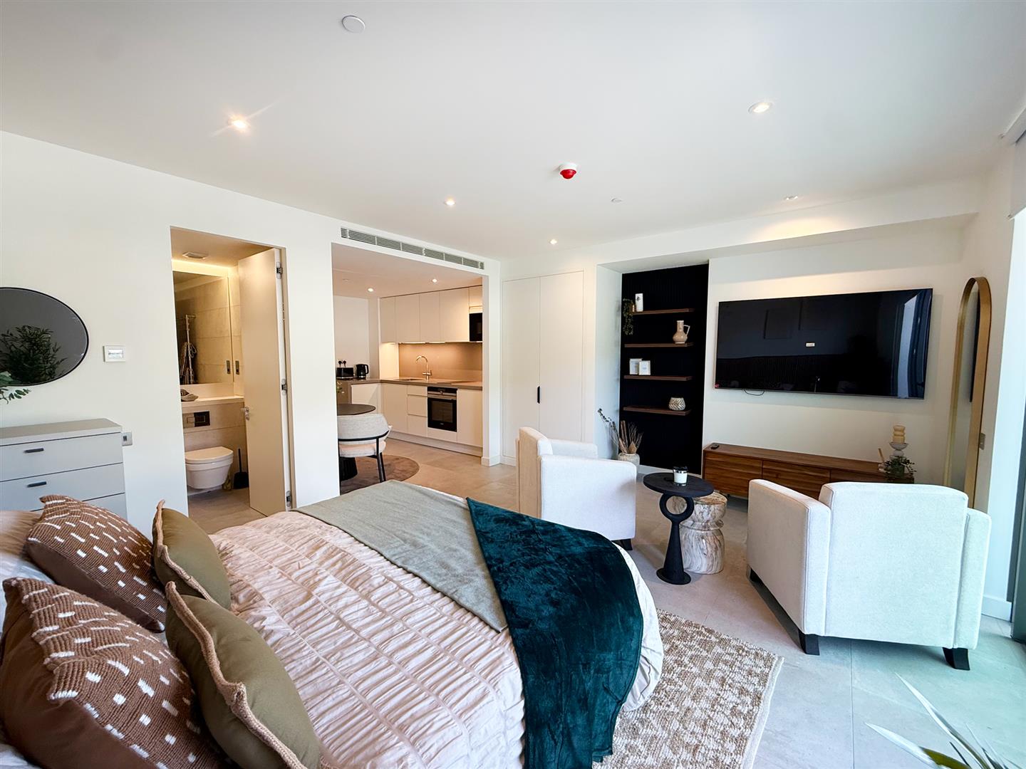 Image of Apartment - 1 Bathrooms for Sale in EuroCity-Gibraltar, Image 4